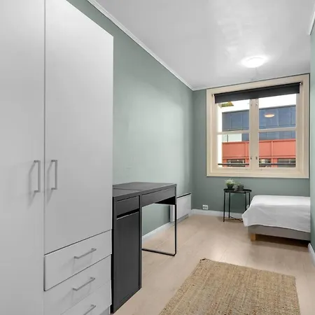 公寓 Nyrenovert Med Rolig Beliggenhet - Toppen Av Gagata Markens Ved Slottet